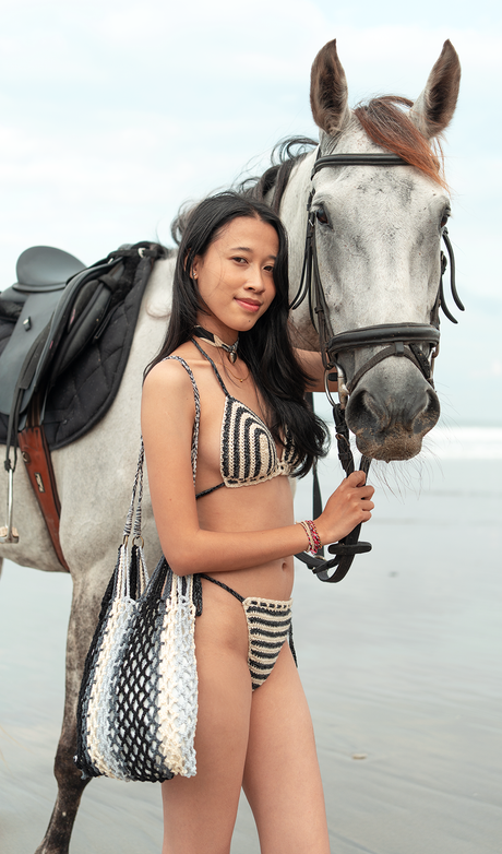 Bikini Rajutan Onyx, 3 ukuran