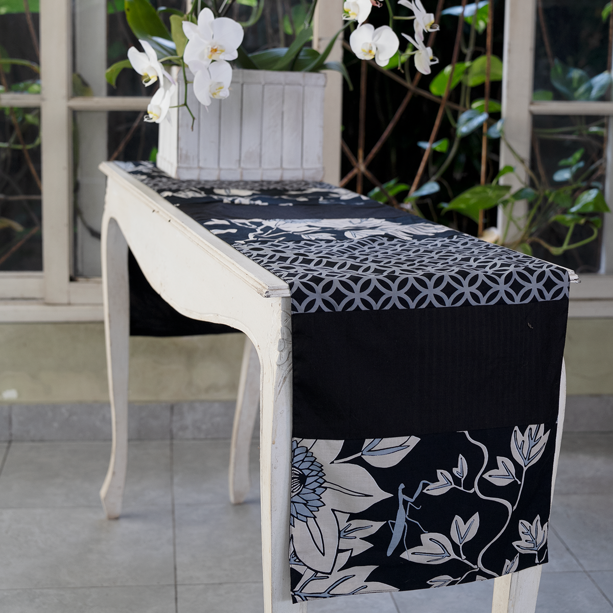 Onyx Cotton Runner Medium (200cm)