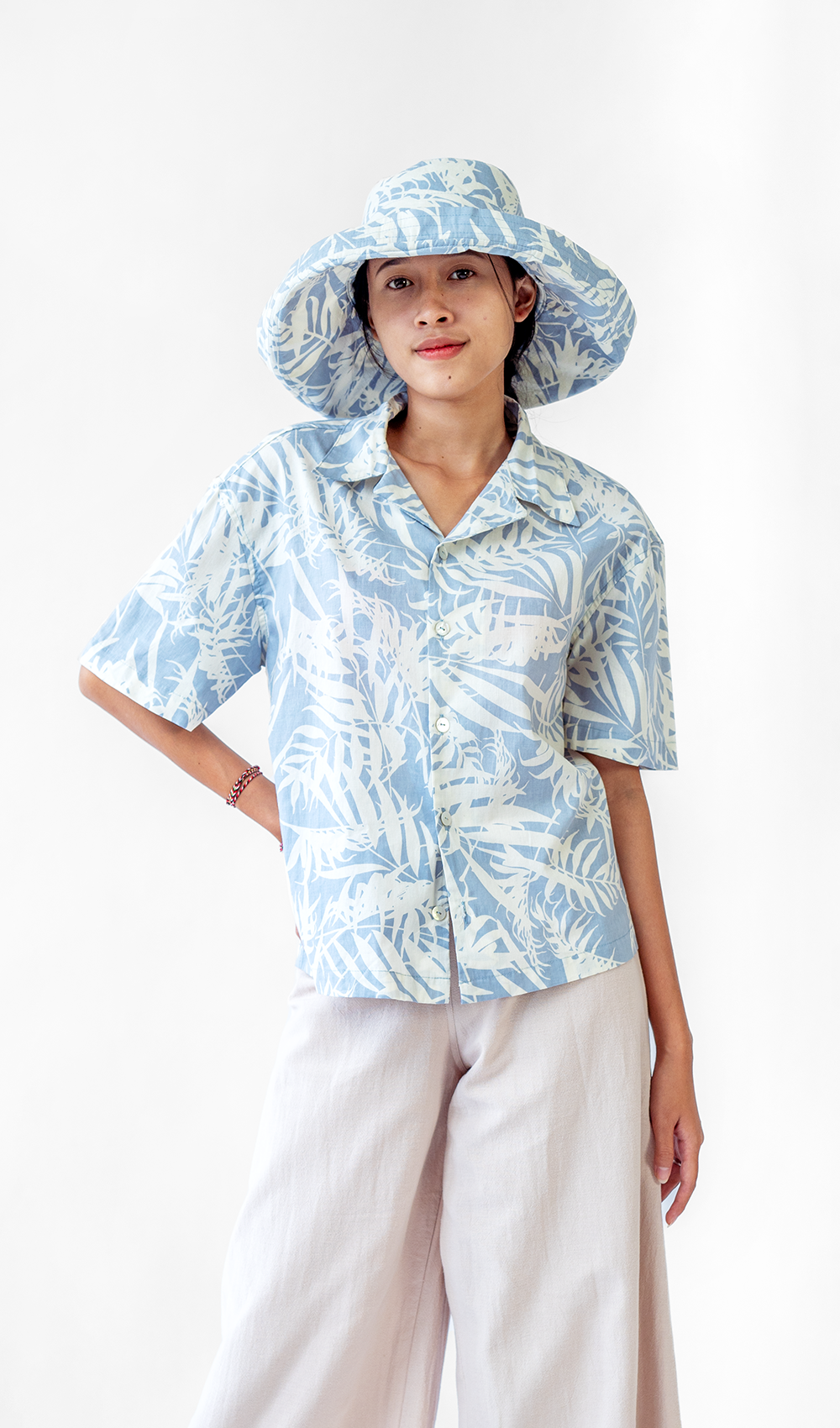 Palm Bluebell Cotton Relax Button Up, 2 sizes