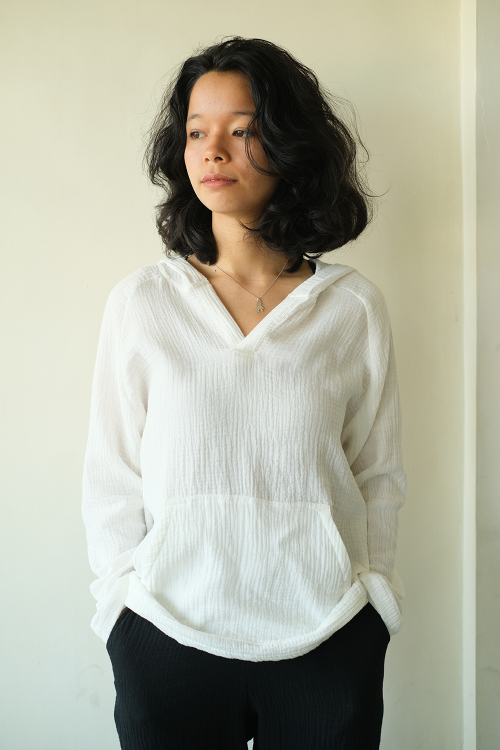 Hoodie Katun Putih Kerut, 3 ukuran