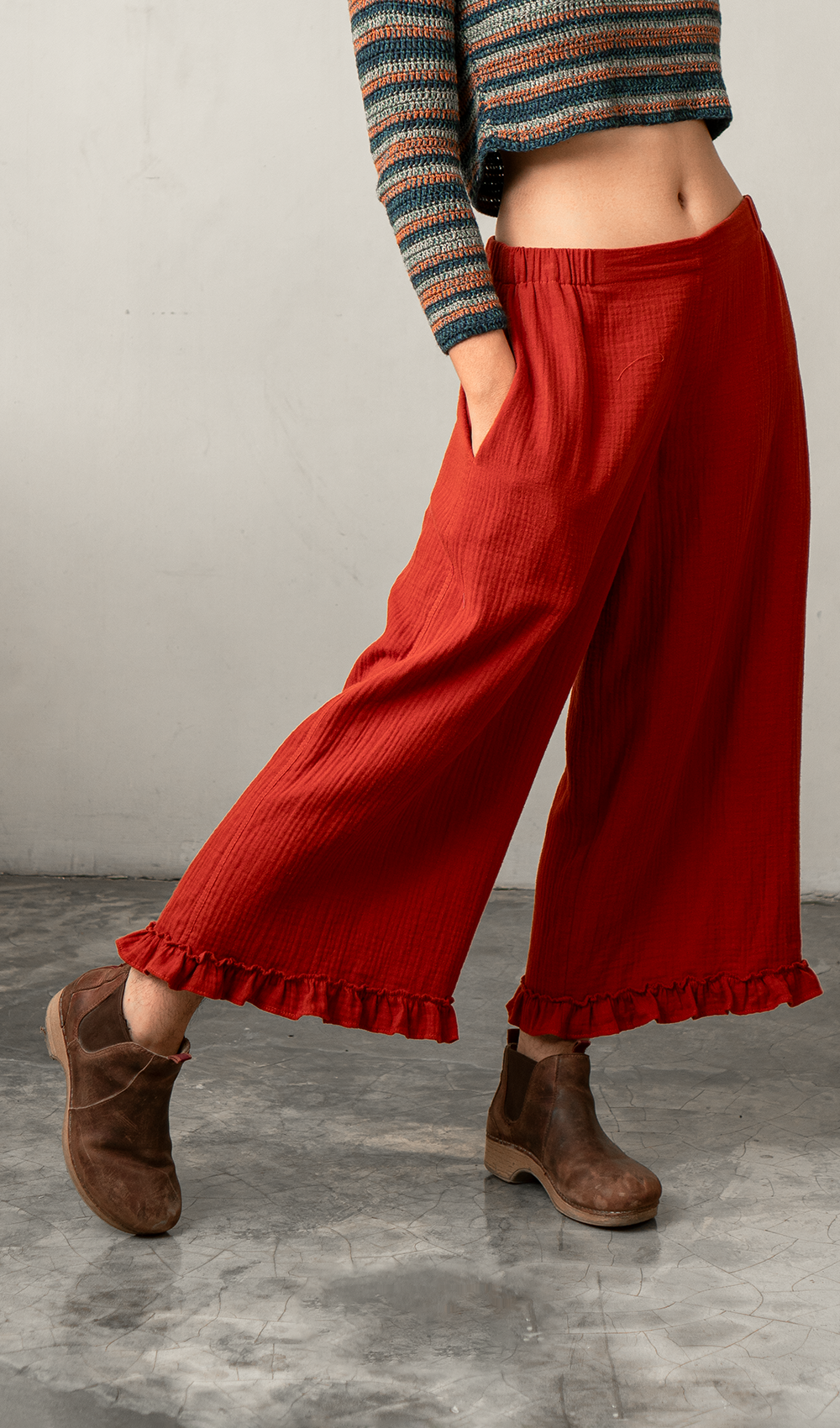 Celana Ruffle Katun Crinkle Merah, 3 Ukuran - OBRAL PAKAIAN & ANAK