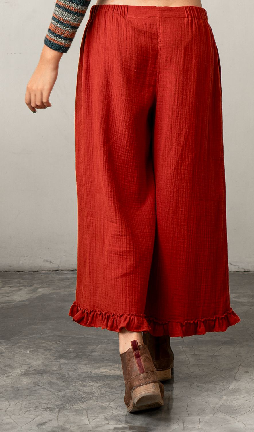 Celana Ruffle Katun Crinkle Merah, 3 Ukuran - OBRAL PAKAIAN & ANAK