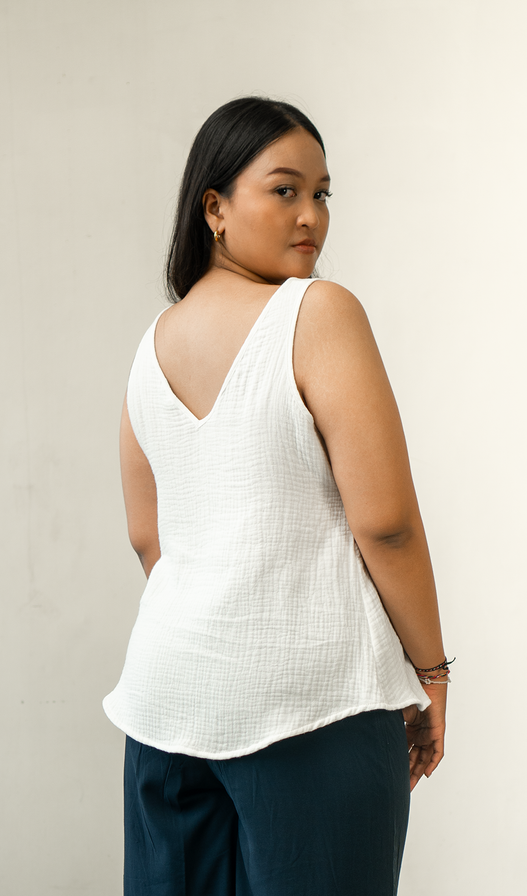 White Cotton Crinkle V Neck Swing Top, 2 Sizes
