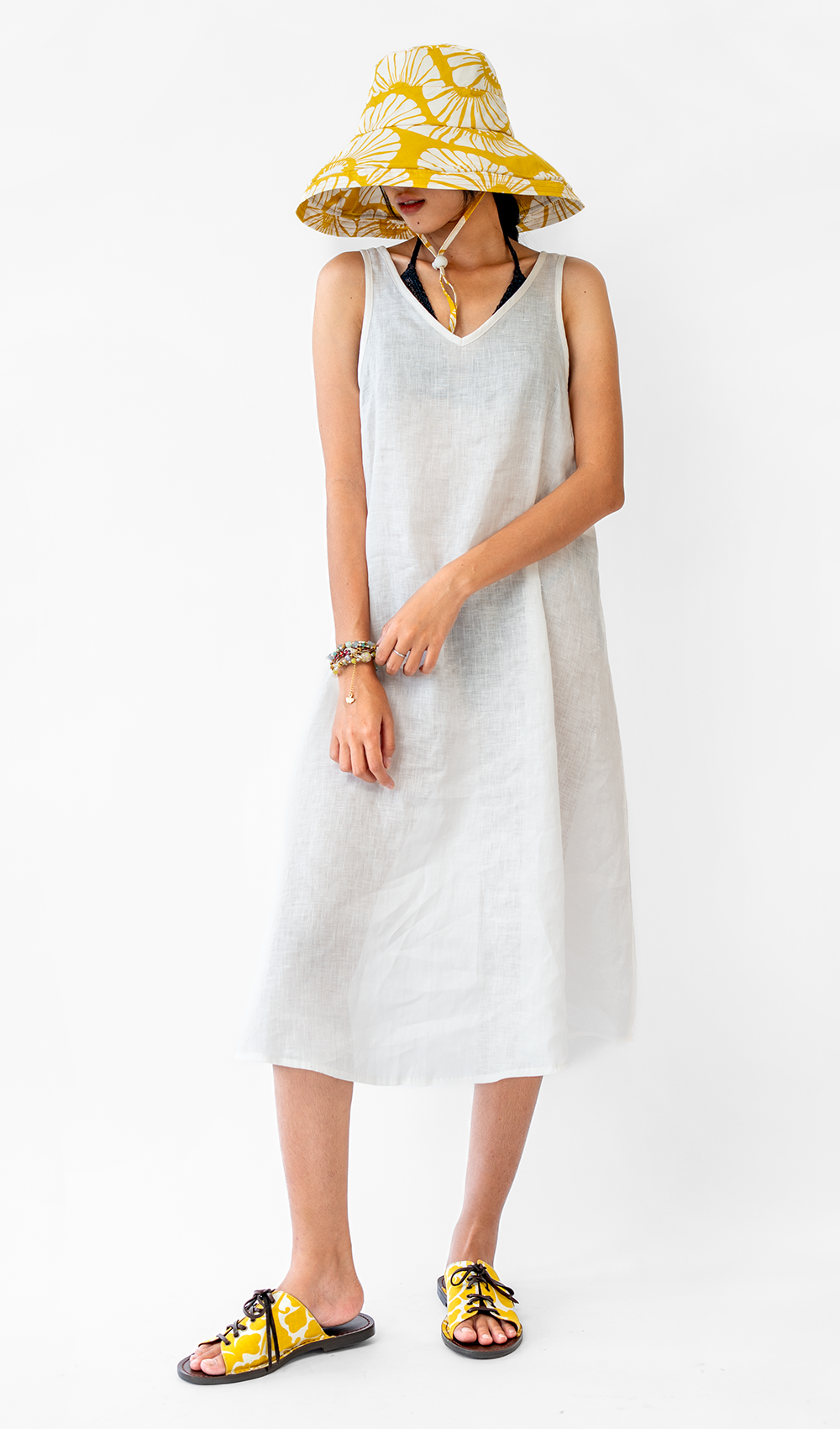 Gaun Semi Swing Linen Prancis Putih, 3 ukuran - PAKAIAN & ANAK OBRAL