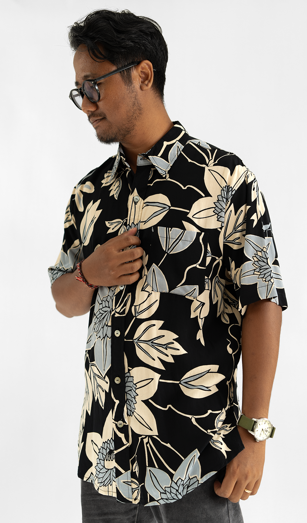 Men's Short Sleeved Shirt Big Passion Flower Onyx, 4 Sizes