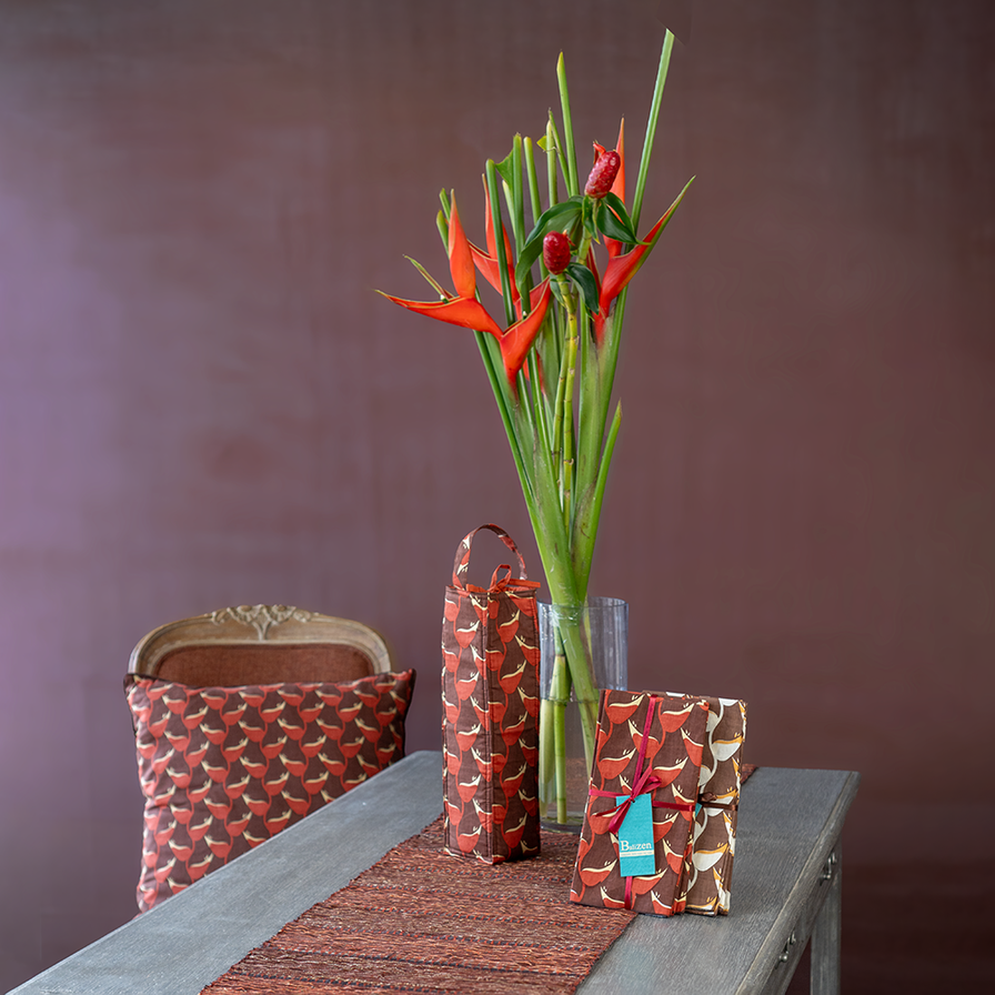 Tas Anggur Berlapis Heliconia Merah - OBRAL PERALATAN RUMAH TANGGA