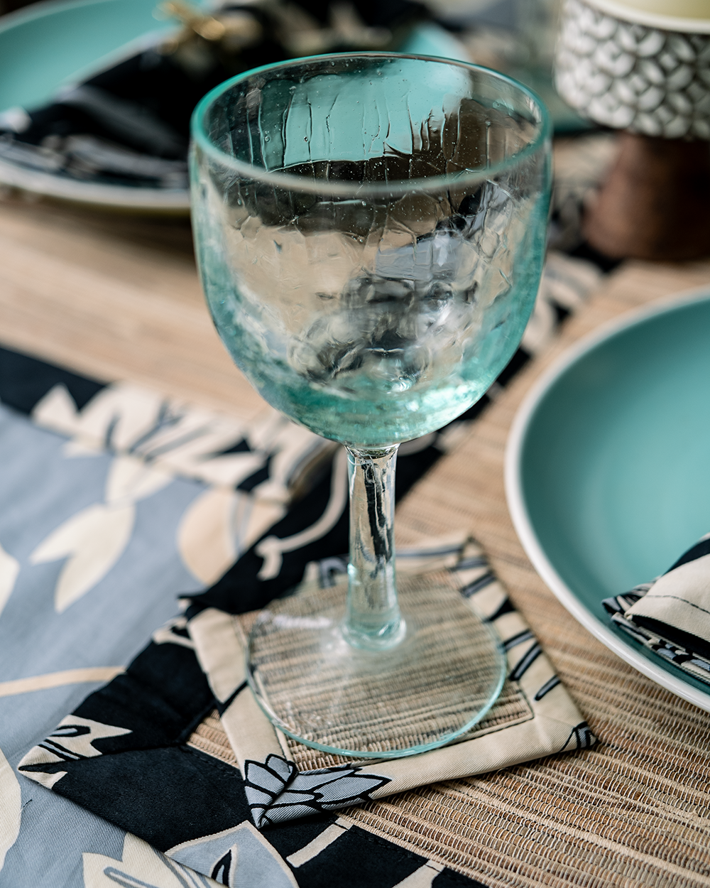 Organic Passion Flower Onyx Waterlily Coaster, set of 4