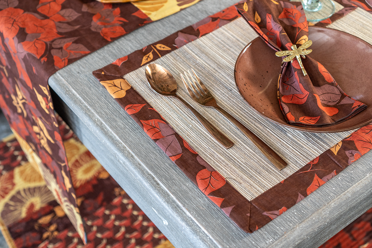 Alas Piring Bunga Lili Air Cokelat Bougainvillea, set isi 4 - SALE HOMEWARES