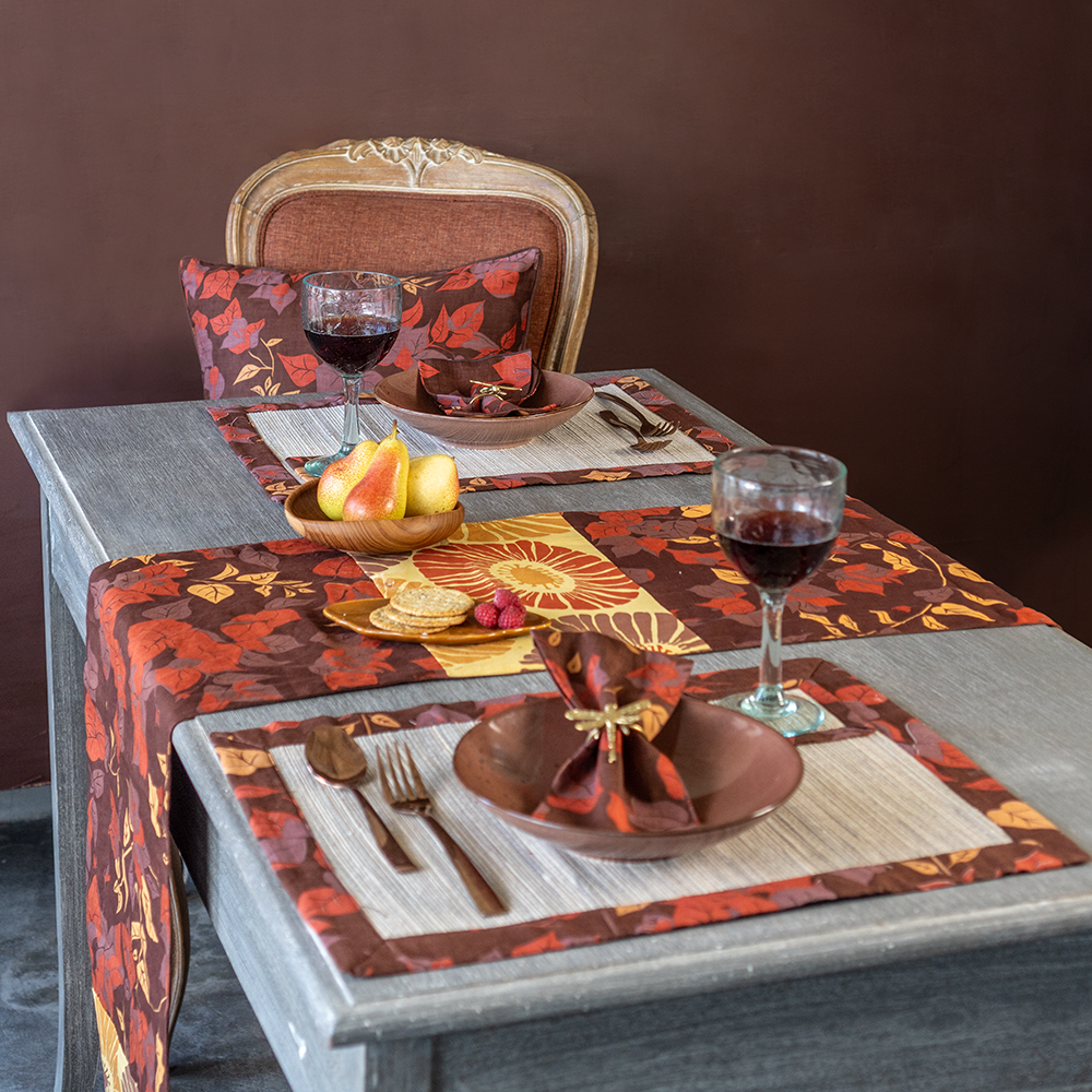 Alas Piring Bunga Lili Air Cokelat Bougainvillea, set isi 4 - SALE HOMEWARES