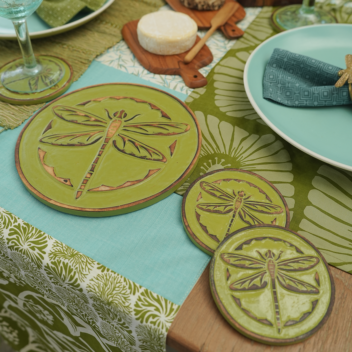 Avocado Wooden Dragonfly Trivet