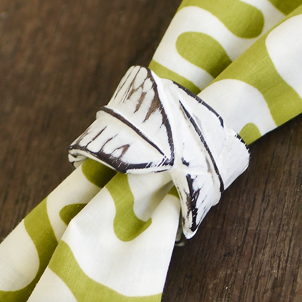 Set Cincin Tisu Daun Pisang Kayu/4 - SALE HOMEWARES