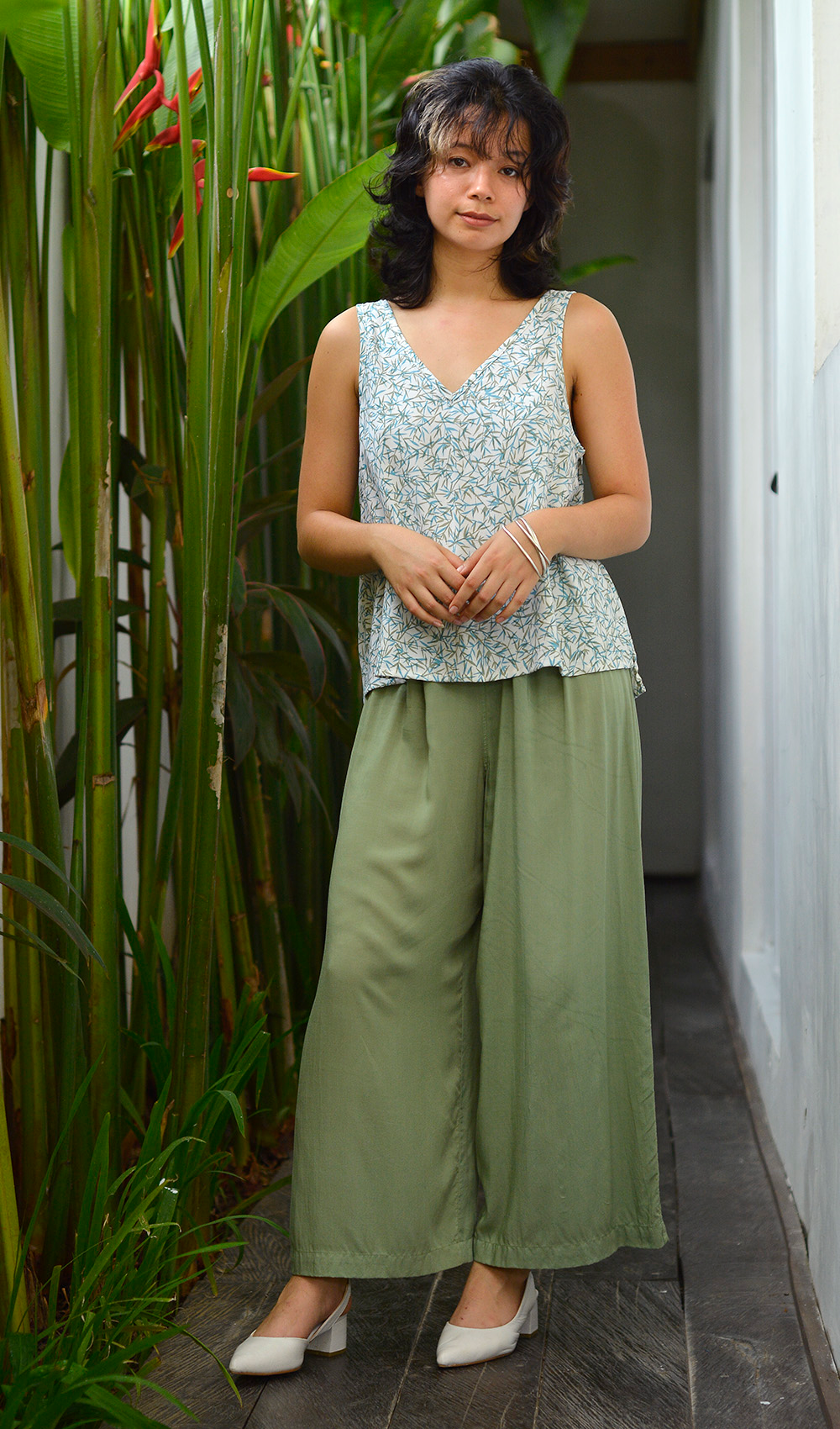 Bamboo Blue Semi-Swing Top, 2 sizes - SALE CLOTHING & KIDS