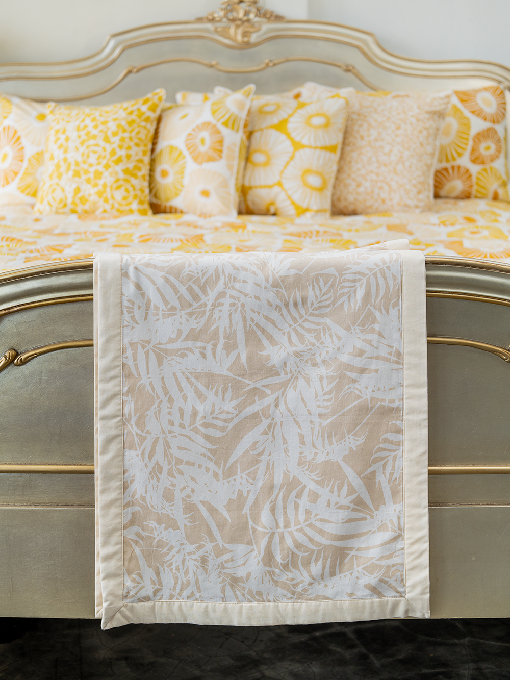 Bed/Table Runner 98" Palm Natural