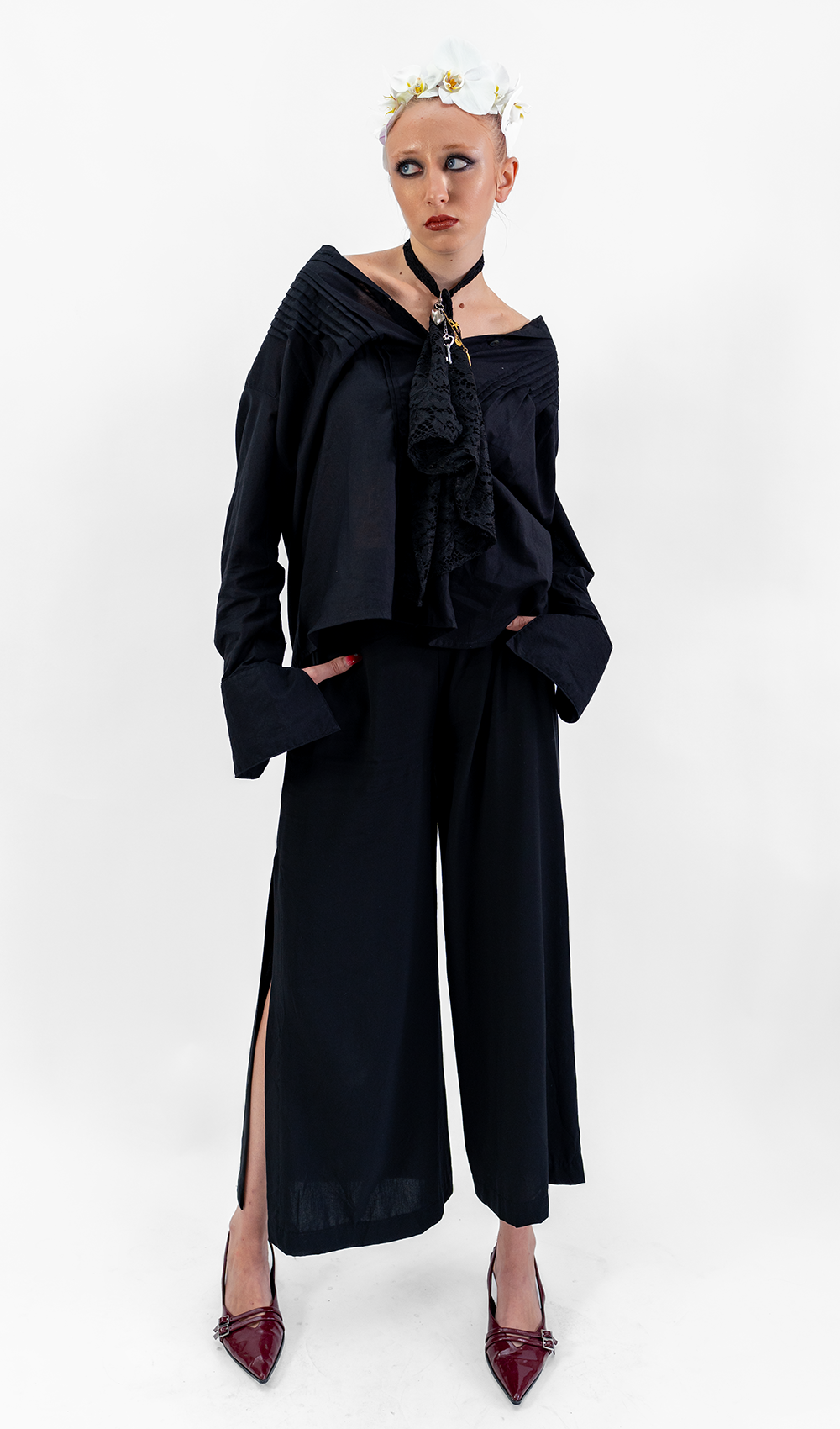 Kemeja Katun Ruffle Hitam, 2 ukuran