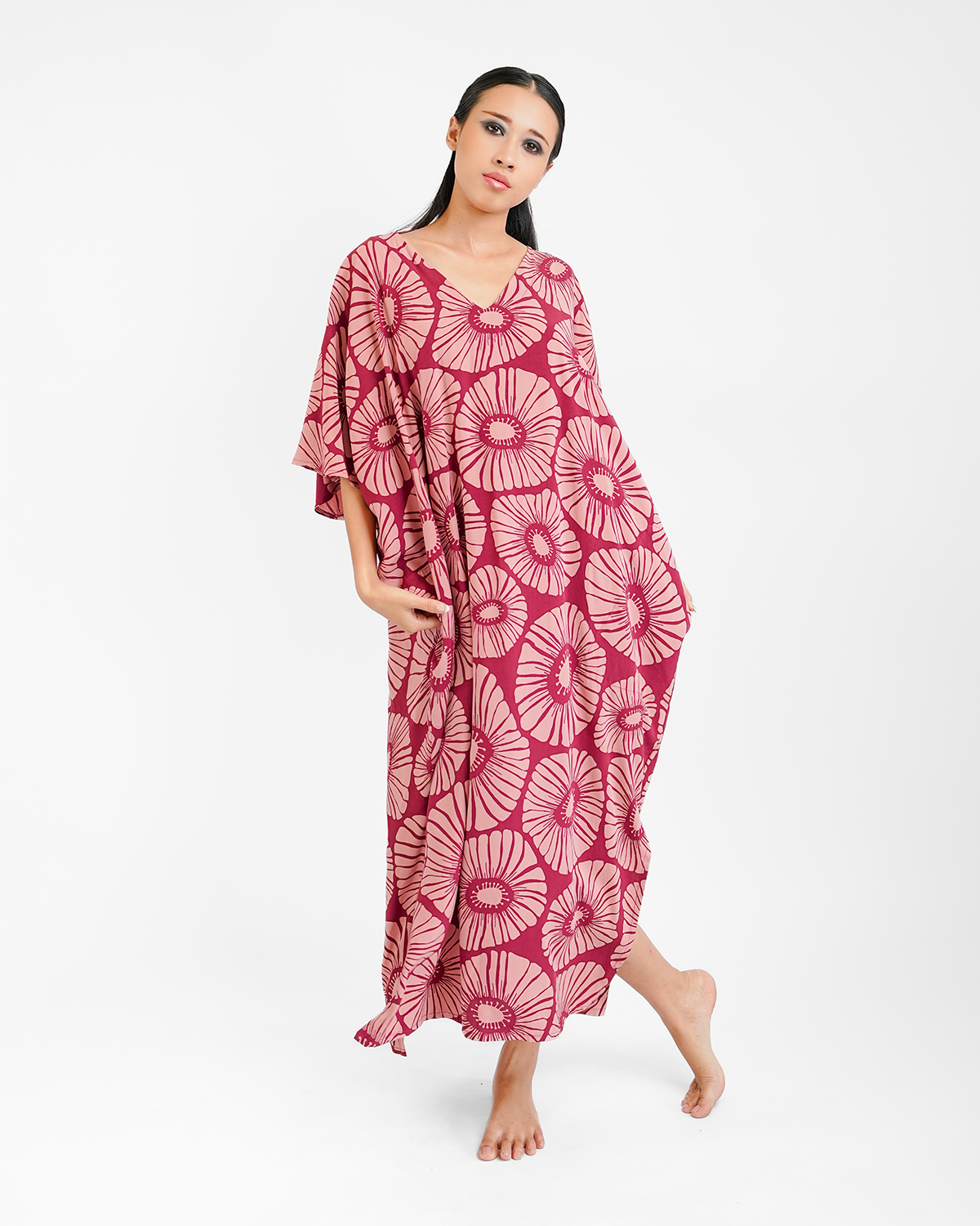 Retro Flowers Claret Kaftan Dress, 1 size