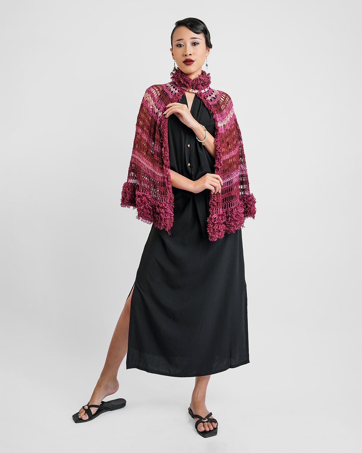 Claret Fluffy Trim Crocheted Capelet, 1 size