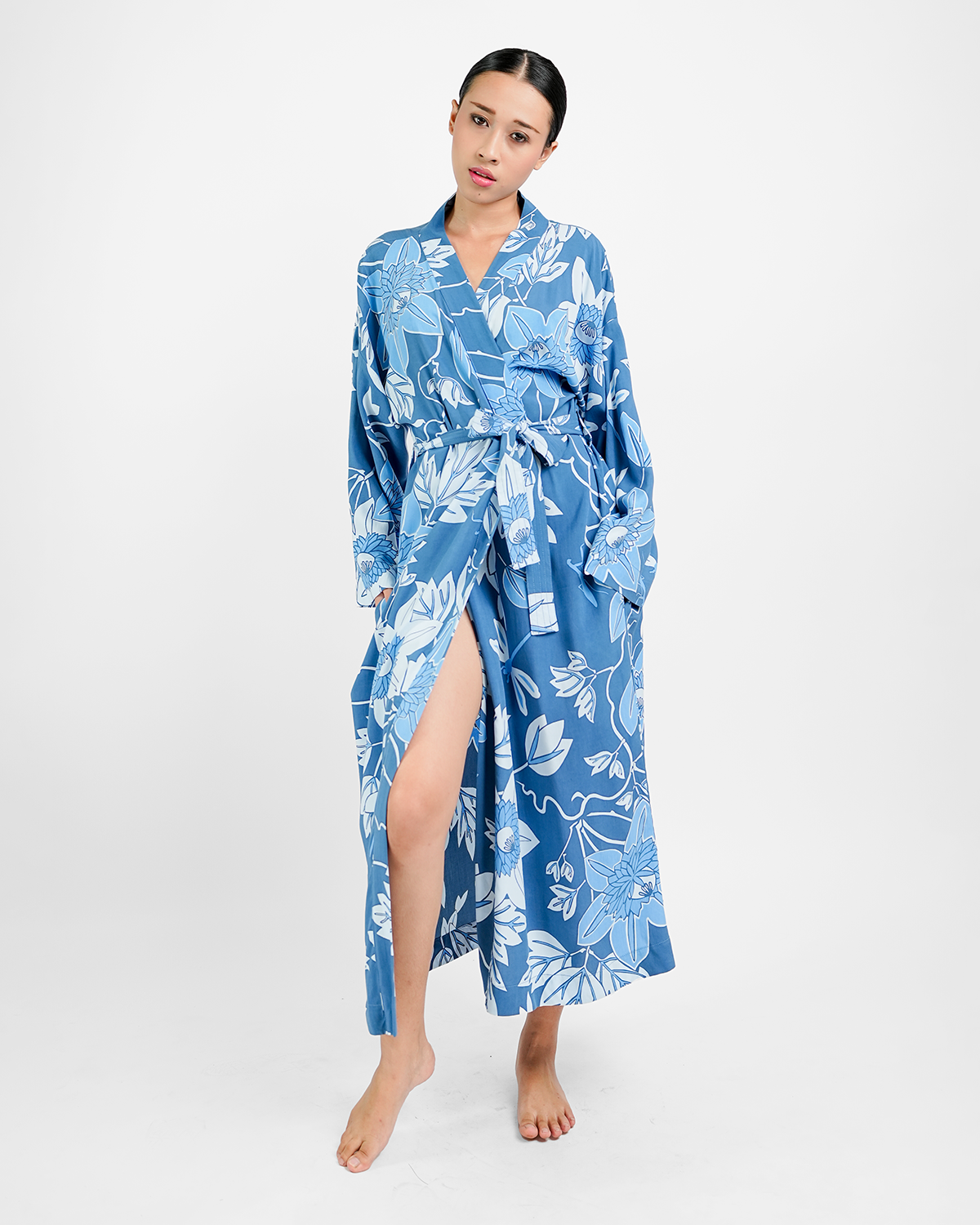 Big Passion Flower Blue Rayon Kimono Robe, 2 sizes