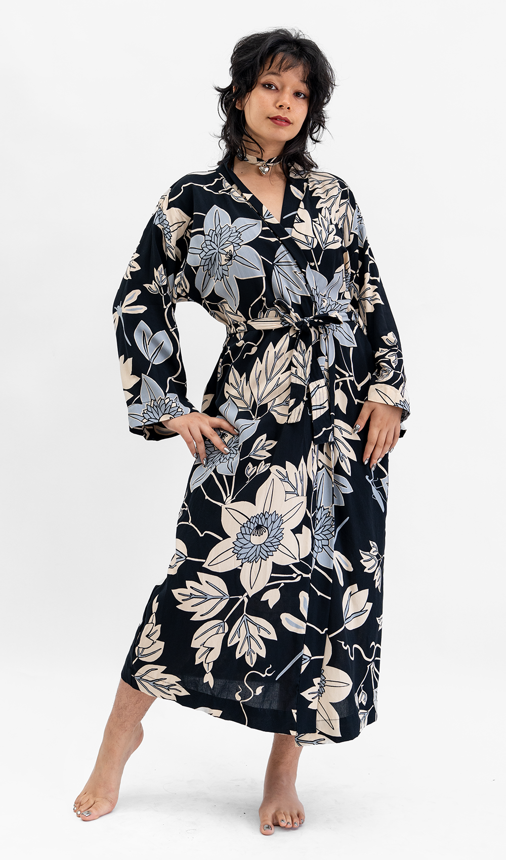 Big Passion Flower Onyx Rayon Kimono Robe