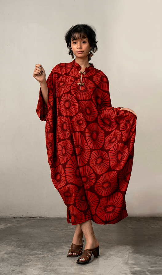 High Neck Kaftan Retro Flowers Red Brown, 1 Size