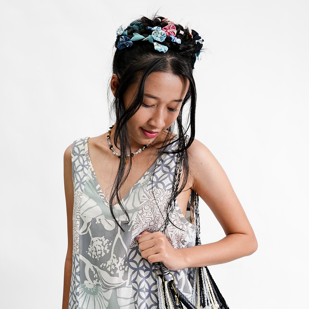 Cool Ribbon Flower Hair Tie