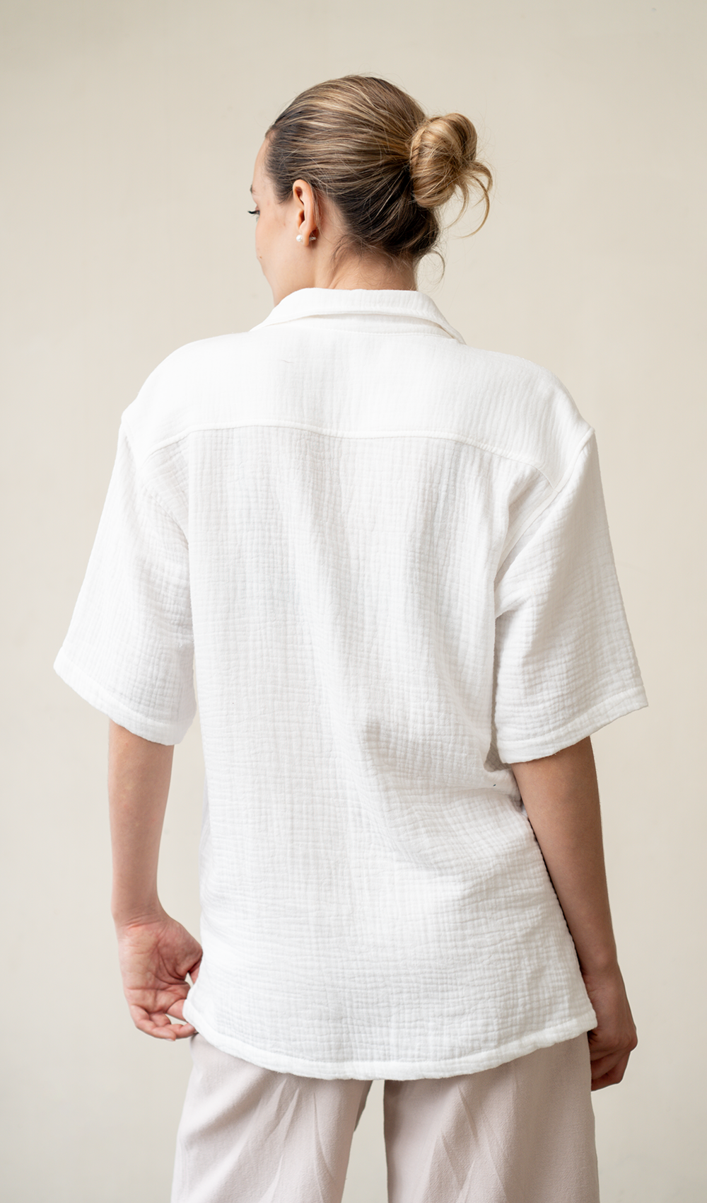 Men's Short Sleeved Shirt Cotton Crinkle White, 4 sizes