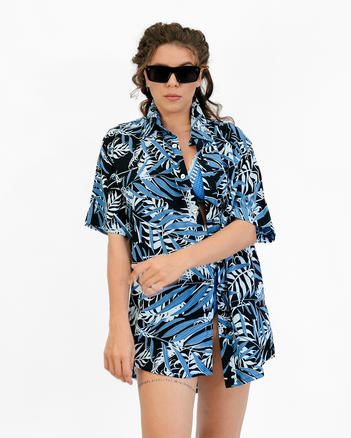 Kemeja Pria Lengan Pendek Tencel Biru Hitam, 3 Ukuran