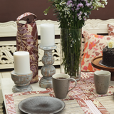 Tempat Lilin Tinggi dengan Finishing Antik