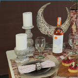 Tempat Lilin Pendek dengan Sentuhan Antik