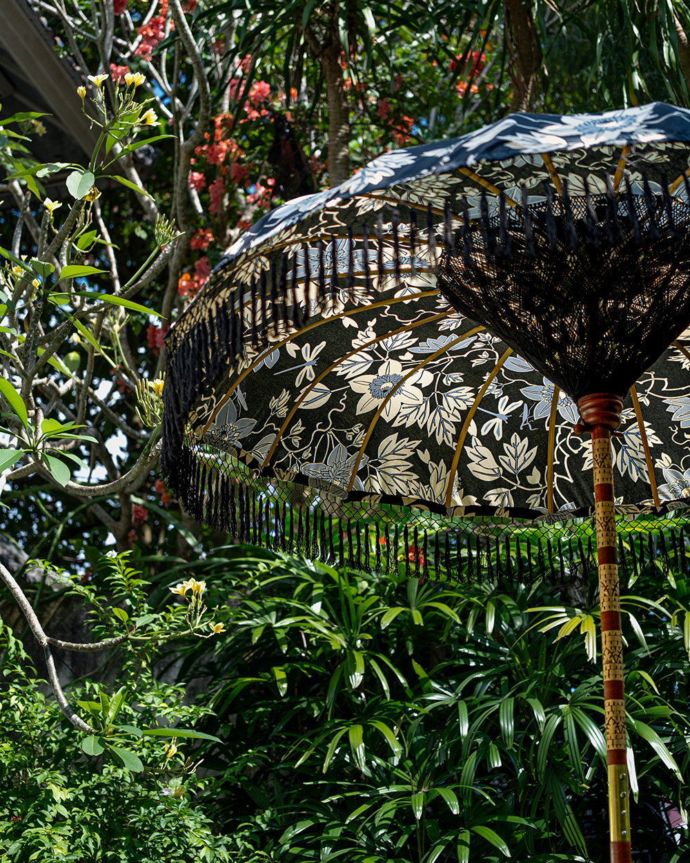 Payung Alam Endek Besar