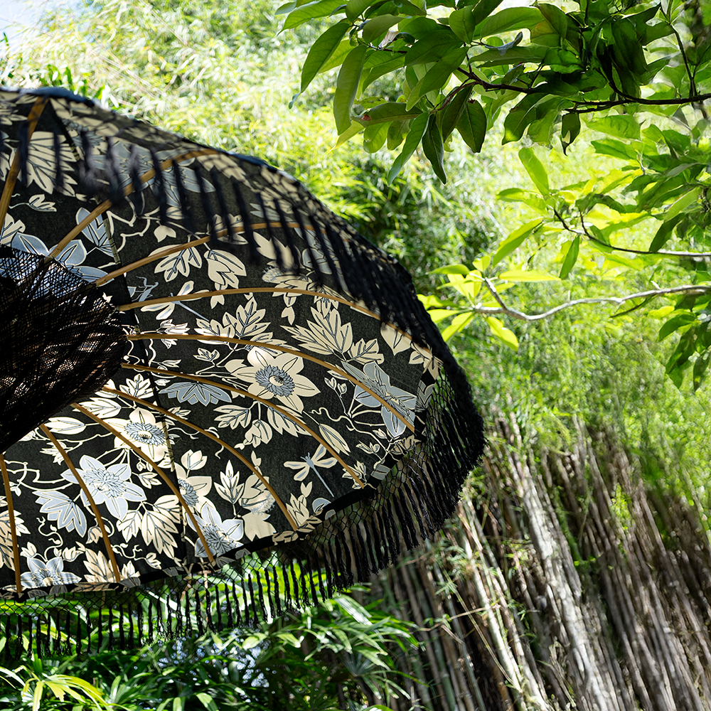 Payung Alam Endek Besar