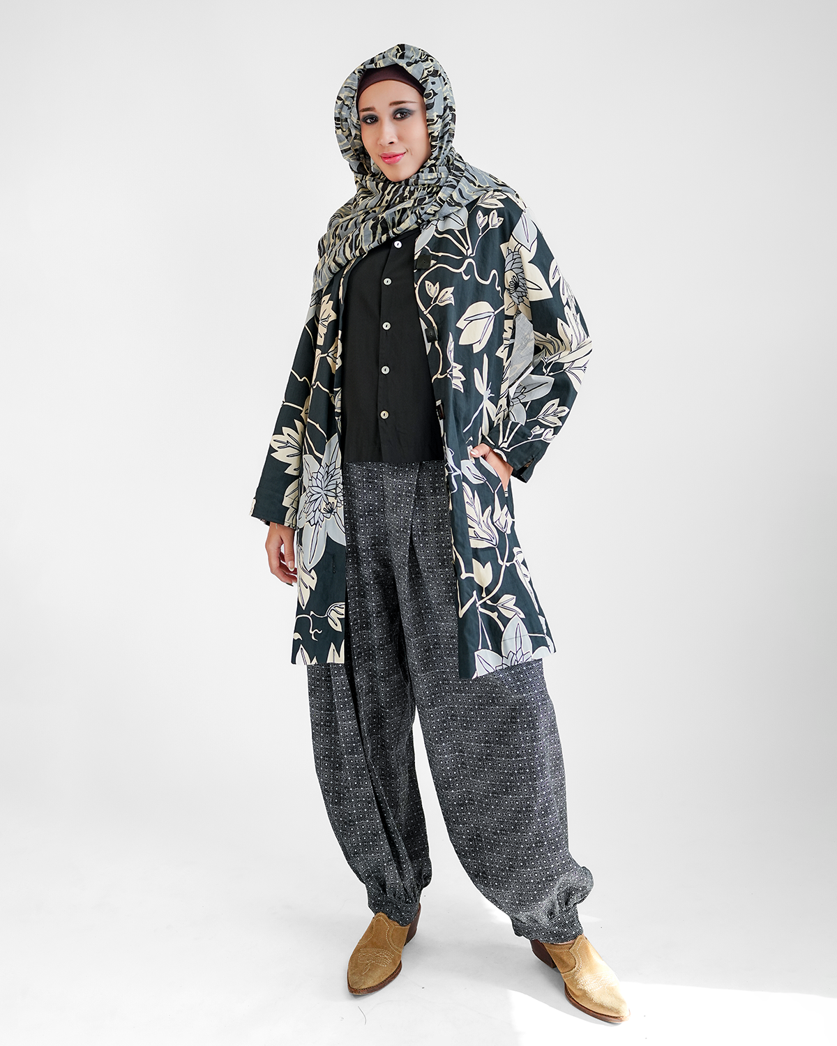Organic Cotton Frock Coat Onyx, 2 sizes