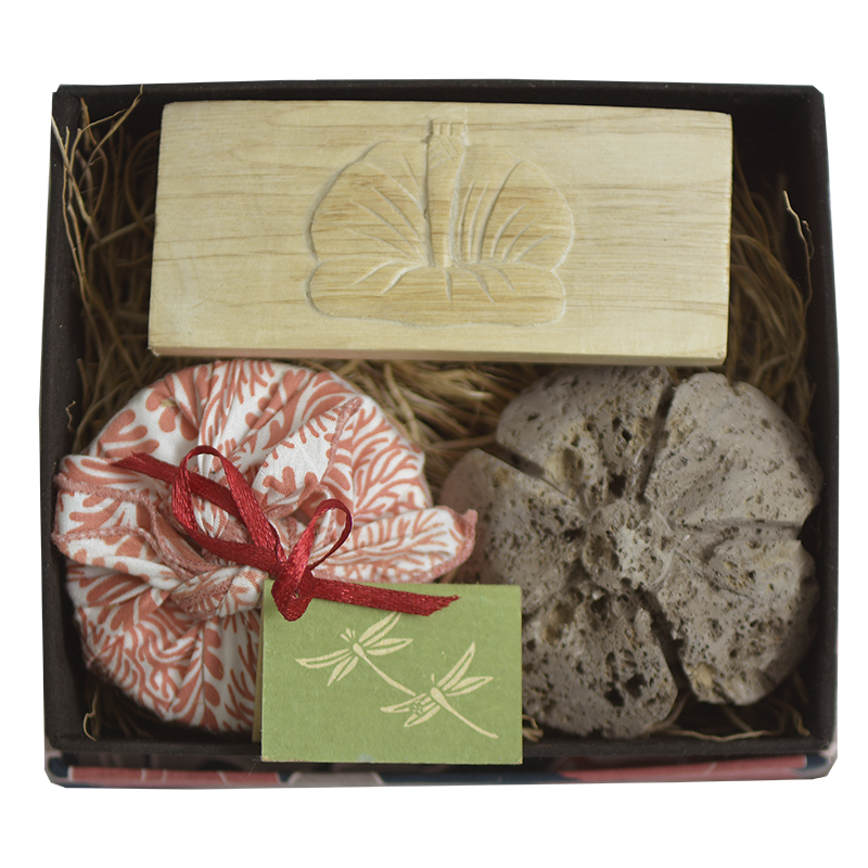 Coral Navy Pumice Flower Box Gift Set