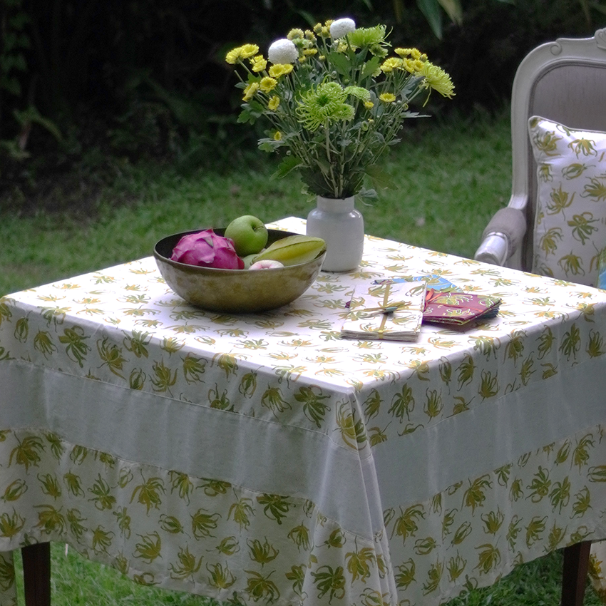 Taplak Meja Katun &amp; Linen Alami Ylang Ylang, 3 ukuran - Obral Peralatan Rumah Tangga